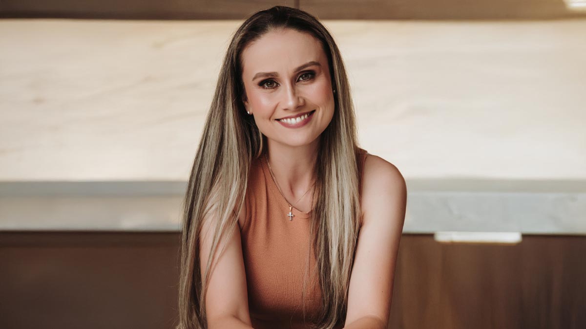 Raquel Dreher sorrindo